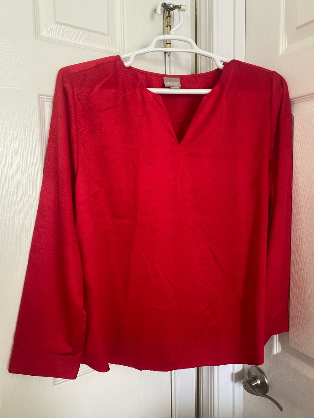 Women’s Red V-Neck Long Sleeve Blouse - Smooth Lightweight Top. Brand: Chico’s